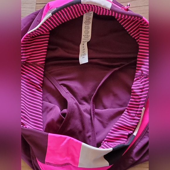 LULULEMON 6 Groovy Run Short Plum Raspberry Glo Light Pow Stripe Shorts🌺 - Picture 3 of 8